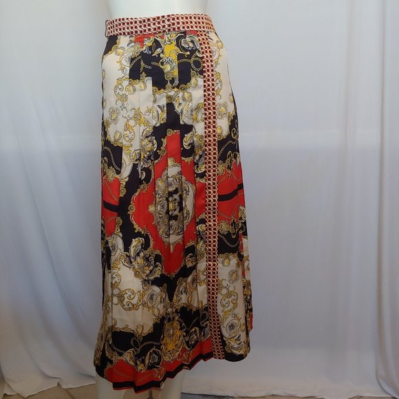 Zara Dresses & Skirts - Zara baroque print pleated skirt